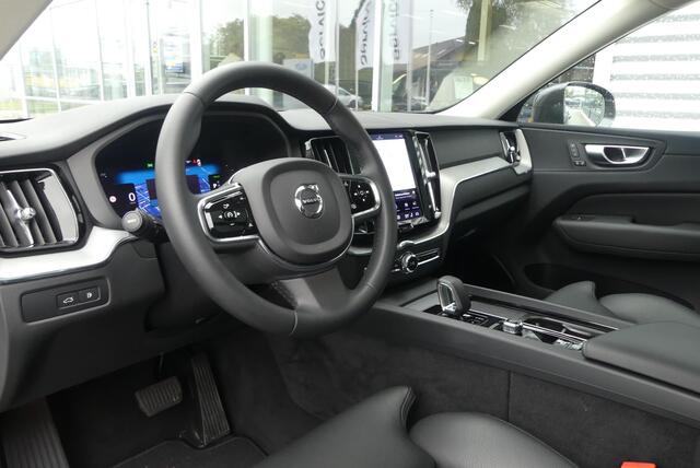 Volvo XC60 2.0 T6 Plug-in hybrid AWD Plus Bright PANO, MEMORY 2X, WINTER PACK, ADAPT. CRUISE, CLIMA, NAVI, CAMERA, PDC V&A, APPLE CARPLAY/ANDROID AUTO, BLIS, KEYLESS, ELEKT. ACHTERKLEP, ELEKT. STOELEN, 25.986KM