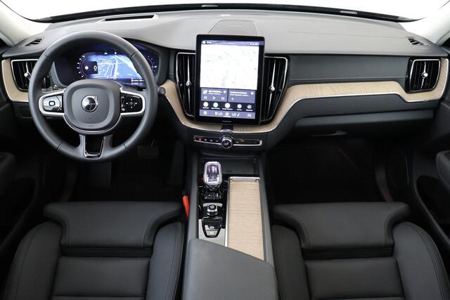 Volvo XC60 II T6 PLUG-IN HYBRID AWD ULTRA DARK -PANO.DAK|HARMAN/KARDON|LUCHTVERING|360°CAM|HEAD-UP DISP.|PRIVACY.GLAS|TREKHAAK|20"|SoH:100%