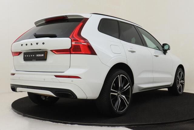 Volvo XC60 T6 RECHARGE AWD R-DESIGN -PANO.DAK|HARMAN/KARDON|POWER-SEAT|ADAP.CRUISE|BLIS|SPORTSTOELEN|ADAP.LED|PRIVACY.GLAS|TREKHAAK|BLACK.BADGE|21"ALL-SEASON