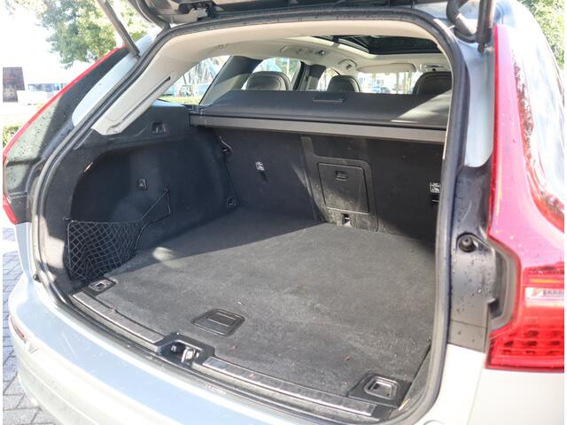 Volvo XC60 2.0 T8 Twin Engine AWD Inscription Navi / Carplay /Luchtvering / Blis / Trekh / Camera /Leder / Stoelkoeling-verwarming / Head-up – foto 6