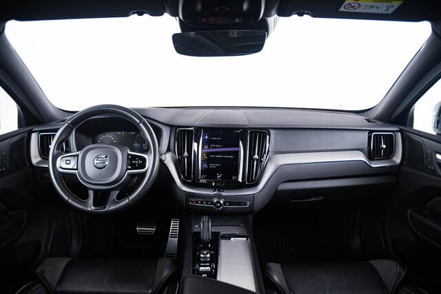 Volvo XC60 2.0 Recharge T6 AWD Inscription Trekhaak - Panoramadak - Cruise Control - Harman Kardon - Getinte Ruiten - Achteruitrijcamera - Licht-pakket - Elektrisch verstelbare/verwarmde stoelen - – foto 3
