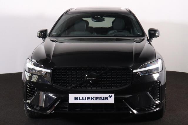 Volvo XC60 T6 Recharge AWD Ultra Black Edition - Luchtvering - Panorama/schuifdak - IntelliSafe Assist & Surround - 360º Camera - Bowers & Wilkins audio - Adaptieve LED koplampen - Verwarmde voorstoelen, stuur & achterbank - Parkeersensoren voor & achter - Elektr. bedienb. voorstoelen met geheugen - Extra getint glas - Inklapbare trekhaak - 21' LMV – foto 2