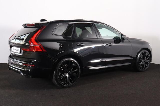 Volvo XC60 T6 Recharge AWD Ultra Black Edition - Luchtvering - Panorama/schuifdak - IntelliSafe Assist & Surround - 360º Camera - Bowers & Wilkins audio - Adaptieve LED koplampen - Verwarmde voorstoelen, stuur & achterbank - Parkeersensoren voor & achter - Elektr. bedienb. voorstoelen met geheugen - Extra getint glas - Inklapbare trekhaak - 21' LMV – foto 4