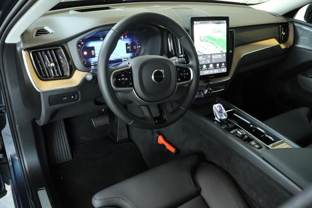Volvo XC60 2.0 T6 Plug-in hybrid AWD Ultra Dark | Luchtvering | Semi-Electrische Wegklapbare Trekhaak | Panoramadak | Head up display | 360 graden camera | Verwarmbare voorstoelen stuurwiel en achterbank | Premium audio by Harman Kardon | – foto 2