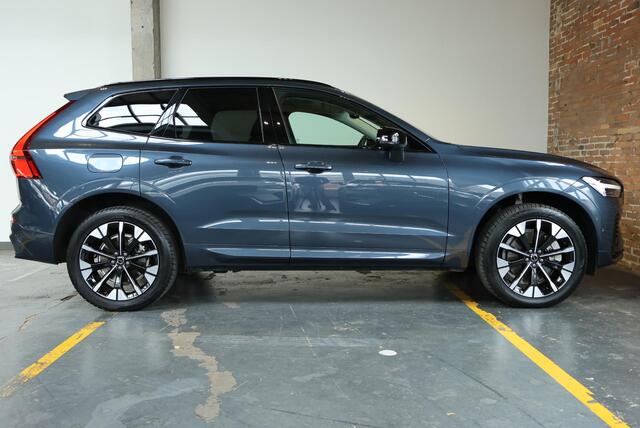 Volvo XC60 2.0 T6 Plug-in hybrid AWD Ultra Dark | Luchtvering | Semi-Electrische Wegklapbare Trekhaak | Panoramadak | Head up display | 360 graden camera | Verwarmbare voorstoelen stuurwiel en achterbank | Premium audio by Harman Kardon | – foto 4