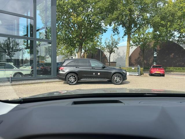 Volvo XC60 2.0 T8 AWD Plug-in hybrid Ultra Dark VAN: 62.900,- VOOR: 59.877,- UW HERFSTVOORDEEL: 3.023,- EURO | FABR. garantie t/m 02-2028 | MEGA VOL! | LUCHTVERING | STOEL VERKOELING|VENTILATIE | B&W AUDIO etc. | – foto 5