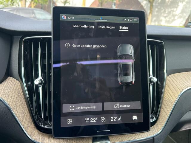 Volvo XC60 2.0 T8 AWD Plug-in hybrid Ultra Dark VAN: 62.900,- VOOR: 59.877,- UW HERFSTVOORDEEL: 3.023,- EURO | FABR. garantie t/m 02-2028 | MEGA VOL! | LUCHTVERING | STOEL VERKOELING|VENTILATIE | B&W AUDIO etc. | – foto 8