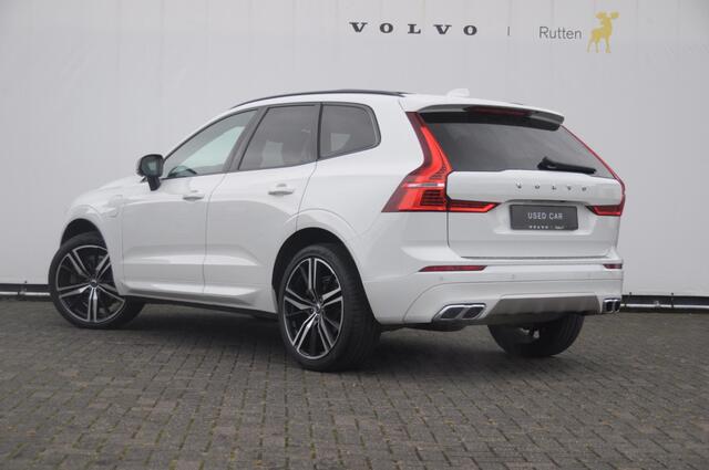 Volvo XC60 2.0 Recharge T6 AWD R-Design / Trekhaak / Stoelventilatie / Harman kardon / Panoramadak / Adaptieve cruise control / BLIS / 360 camera / Adaptieve koplampen / dubbele eindpijpen / head up display / stoel - en stuurwielverwarming / elektrische stoelen – foto 5