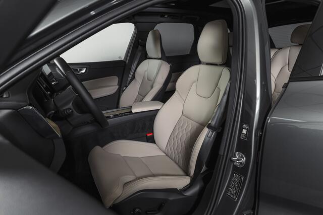 Volvo XC60 2.0 T8 Plug-in hybrid AWD Ultra Dark Org. NL. | Forest Lake | S/K-Panodak | Adapt. Cruise | Stoel-+Stuurverw. | PDC | 360 Camera | NAV + App. Connect | ECC | Elek. Klep | LM 22" | – foto 6
