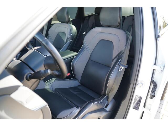 Volvo XC60 2.0 T6 Plug-in hybrid AWD Plus Dark Long Range | SOH 100% | Trekhaak | Harman Kardon | Adaptieve cruise control | Schuif/kanteld – foto 4