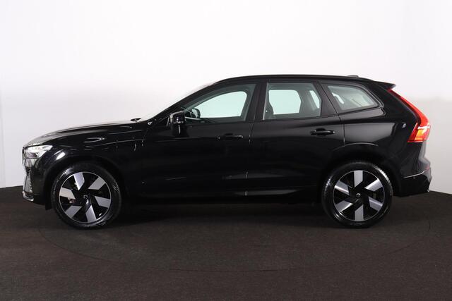 Volvo XC60 T6 Recharge AWD Ultra Dark - Panorama/schuifdak - IntelliSafe Assist & Surround - 360º Camera - Harman Kardon audio - Adaptieve LED koplampen - Verwarmde voorstoelen, stuur & achterbank - Parkeersensoren voor & achter - Elektr. bedienb. voorstoelen met geheugen - Head up display - Draadloze tel. lader - Inklapbare trekhaak - 20'' LMV – foto 3