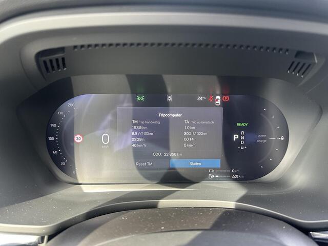 Volvo XC60 2.0 T6 Plug-in hybrid AWD Plus Black Edition SHOWROOM PRIJS VAN €51.900,- NU VOOR SLECHTS €49.877,- | LUCHTVERING | ELEK. TREKHAAK | STOEL + STOELVERWARMING | ACHTERBANK VERWAMRD | HARMAN KARDON | RIJKLAAR | FABRIEKS GARANTIE T/M 7-2027 | PANO | – foto 5