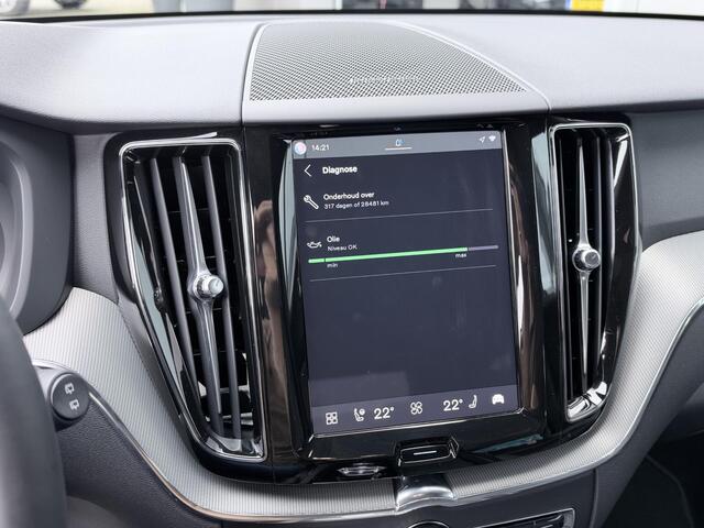 Volvo XC60 2.0 T8 Plug-in hybrid AWD Plus Black Edition 455 PK | Long Range | Pano | 2 fase laden | All season banden – foto 10