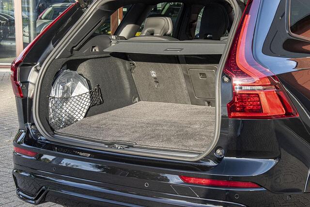 Volvo XC60 2.0 T6 AWD ULTRA BLACK EDITION / LUCHTVERING / B&W – foto 8