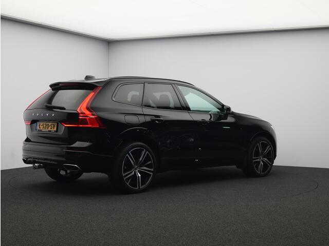 Volvo XC60 T8 AWD Recharge R-Design / Trekhaak / Pan. dak / 360 camera / Stoel+stuur+achterbankverwarming – foto 2