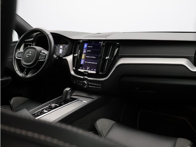 Volvo XC60 T8 AWD Recharge R-Design / Trekhaak / Pan. dak / 360 camera / Stoel+stuur+achterbankverwarming – foto 3