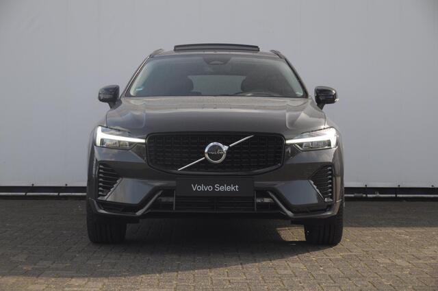 Volvo XC60 T6 350PK Automaat AWD Plus Dark Trekhaak / Adaptieve cruise control / BLIS / Panoramadak / Parkeersensoren voor - en achter / parkeercamera / Elektrische stoelen / stoel - en stuurverwarming / – foto 2