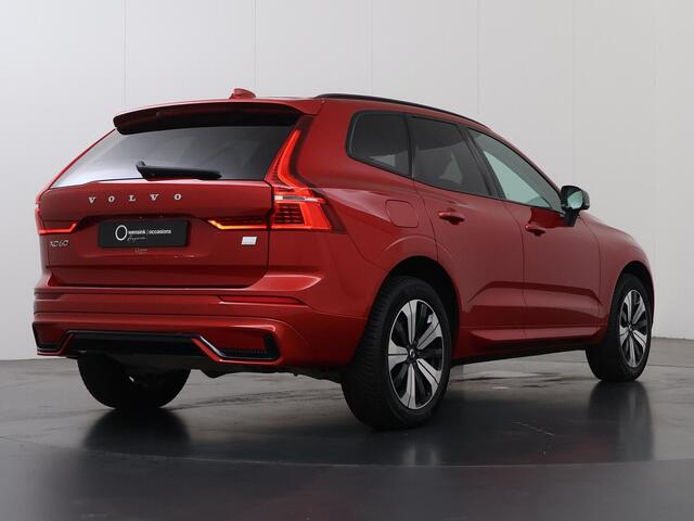 Volvo XC60 2.0 T6 Plug-in hybrid AWD Plus Dark | LongRange | Elektr. Trekhaak | Panoramadak | Adaptieve Cruise Control | H&K Audio | Leder | – foto 2