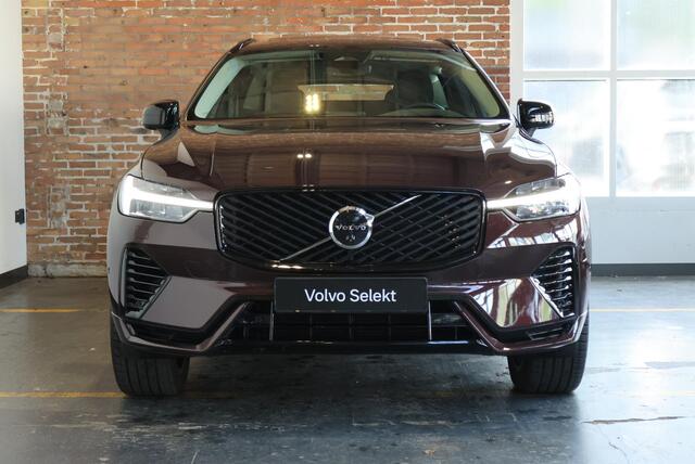 Volvo XC60 T6 Plug-in hybrid AWD Ultra Dark | Luchtvering | Semi-Electrische Wegklapbare Trekhaak | Stoelverwarming | Stuurwielverwarming | Harman Kardon Premium Audio | Google infotainment | 360° Parkeercamera | Parkeersensoren voor + achter – foto 5