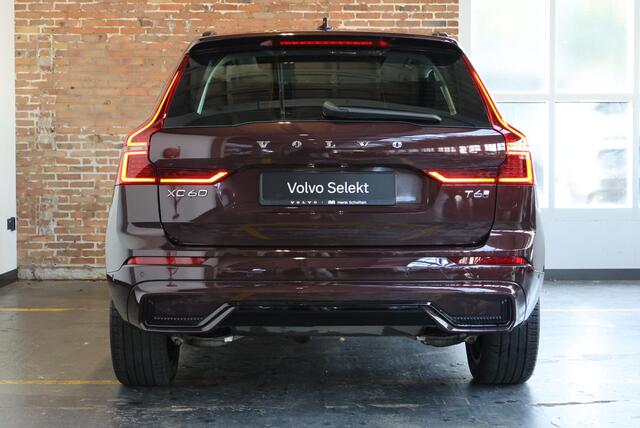 Volvo XC60 T6 Plug-in hybrid AWD Ultra Dark | Luchtvering | Semi-Electrische Wegklapbare Trekhaak | Stoelverwarming | Stuurwielverwarming | Harman Kardon Premium Audio | Google infotainment | 360° Parkeercamera | Parkeersensoren voor + achter – foto 7