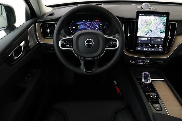 Volvo XC60 II T6 PLUG-IN HYBRID AWD ULTRA DARK -PANO.DAK|BOWERS&WILKINS|LUCHTVERING|GEVENT.LEDER+MASSAGE|360°CAM|HEAD-UP DISP.|21" – foto 2