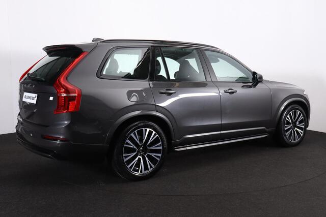 Volvo XC90 T8 Recharge AWD Ultimate Dark - Luchtvering - Panorama/schuifdak - IntelliSafe Assist & Surround - 360º Camera - Bowers & Wilkins audio - Verwarmde voorstoelen, stuur & achterbank - Parkeersensoren voor & achter - Elektr. bedienb. voorstoelen met geheugen