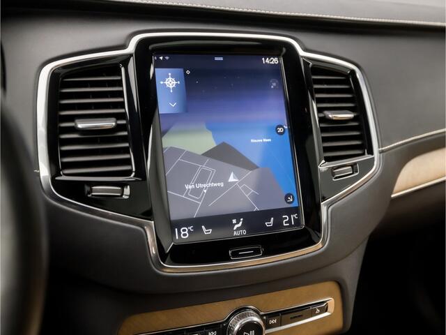 Volvo XC90 2.0 T8 Twin Engine AWD Inscription 7 Persoons 408Pk Automaat (PANORAMADAK, LUCHTVERING, APPLE CARPLAY, BOWERS&WILKINS, MEMORY SEATS, COGNAC LEDER, HEAD-UP DISPLAY, KEYLESS, GETINT GLAS, 360 CAMERA, ZWART HEMEL, NIEUWSTAAT)