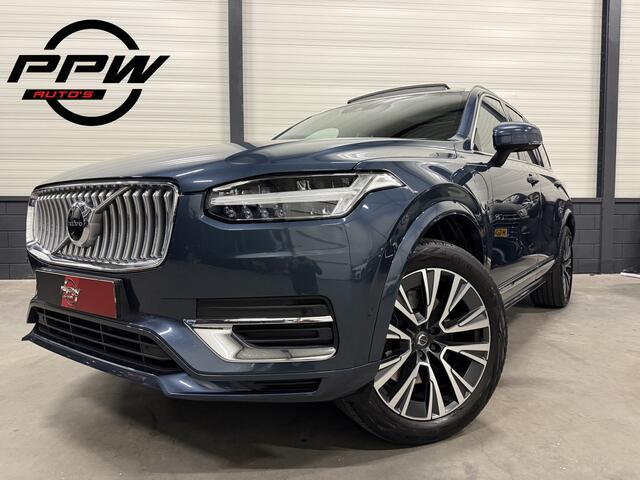 Volvo XC90 T8 Recharge AWD Inscription 7P. PANO/HEAD-UP/H&K/360CAMERA/MEMORY/KEYLESS/ACC/PILOT-ASSIST/20"/ELECTR.TREKHAAK/DENIM BLUE MET BROWN LEATHER EN WALNOOT INLEG, UNIEKE AUTO!!