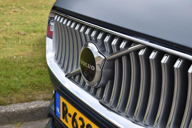 Volvo XC90 T8 455PK Recharge AWD Ultimate Bright | Luchtvering | B&W | Massage | Trekhaak | Stoelkoeling | HUD
