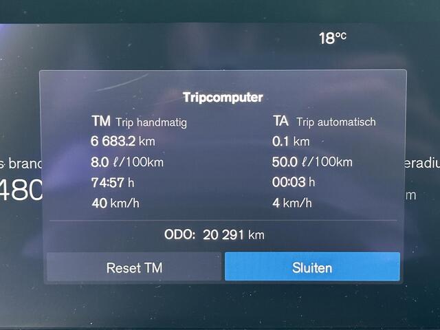 Volvo XC90 T8 Recharge AWD Ultimate Dark / Luchtvering / Trekhaak / Pano. dak / 455 PK / Bowers & Wilkins / 360 camera / Verwarmde stoelen /