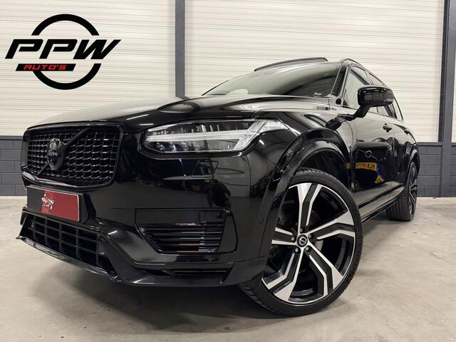 Volvo XC90 T8 Recharge AWD R-Design Long Range 455PK PANO/LUCHTVERING/TREKHAAK/HEAD-UP/360CAMERA/H&K/22"LMV/R-DESIGN EDITION PLUS DARK/BLACK ALL BLACK