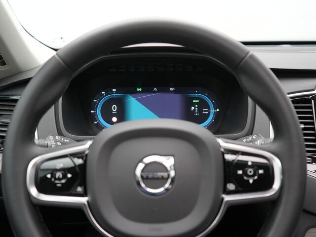 Volvo XC90 T8 Recharge AWD Plus Dark 456pk Plug In Hybrid Long Range PHEV | Panodak | Adaptive Cruise | Luxe Lederen Sportstoelen Memory & Ventilatie | 360 Camera | Harman Kardon | Google Maps | Keyless |