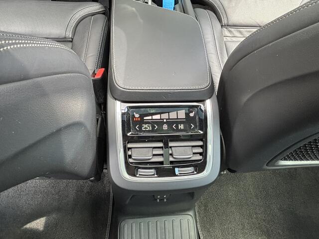 Volvo XC90 T8 455pk Recharge AWD Ultimate Bright Massage MD '24