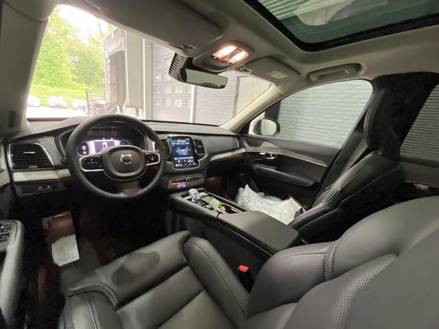 Volvo XC90 T8 Recharge Ultra Dark | Luchtvering | Head-Up | Massage+Ventilatie | Panoramadak | ACC