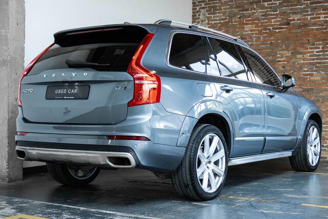 Volvo XC90 D5 Automaat AWD Momentum | Dealeronderhouden | Bowers & Wilkins premium audio | Luchtvering | Stoelverwarming | Stuurwielverwarming | Parkeerverwarming | 360° parkeercamera | Adaptive cruise control | Exterieur styling kit | 20" Lichtmetalen velgen |