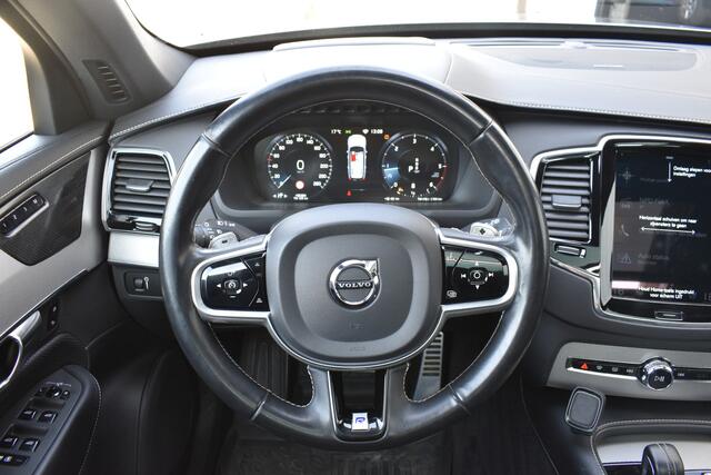 Volvo XC90 B5 AWD R-Design Intro Edition Diesel | Trekhaak | Luchtvering | Stoelen met geheugen | Blis | Pano dak |