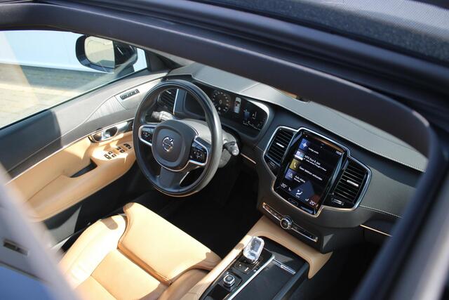 Volvo XC90 T8 390PK Recharge AWD Inscription | Adaptive Cruise & Pilot Assist | 360 Camera | Nappa Leder incl. ventilatie | Verwarmbare Voorstoelen/2e Zitrij & Verwarmbaar Stuur | Premium Harman/Kardon Audio | Semi elektr. Trekhaak |