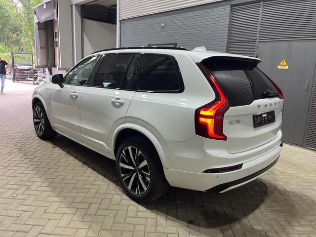 Volvo XC90 T8 Plug-in hybrid Ultra Dark | FACELIFT | Head-Up | 360° Camera | harman/kardon | BLIS | ACC | Stoel+Stuurverwarming