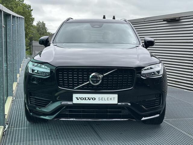 Volvo XC90 2.0 T8 Recharge AWD Ultra Dark PHEV, Automaat, Luchtvering, Bowers&Wilkins audio, Trekhaak semi elektrisch, Panoramadak, Leder, Gelaagde zijruiten, Extra getint glas vanaf B-stijl, 22 inch wielen