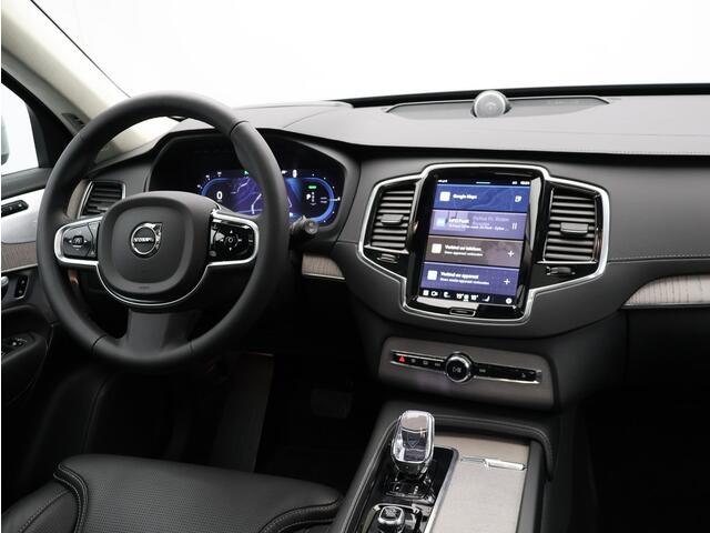 Volvo XC90 T8 455PK Recharge AWD Ultra Bright / B&W Audio / Luchtvering / 360gr Camera / Head-Up / Panoramisch Dak / Nappa Leder Met Ventilatie + Massage / All Season /
