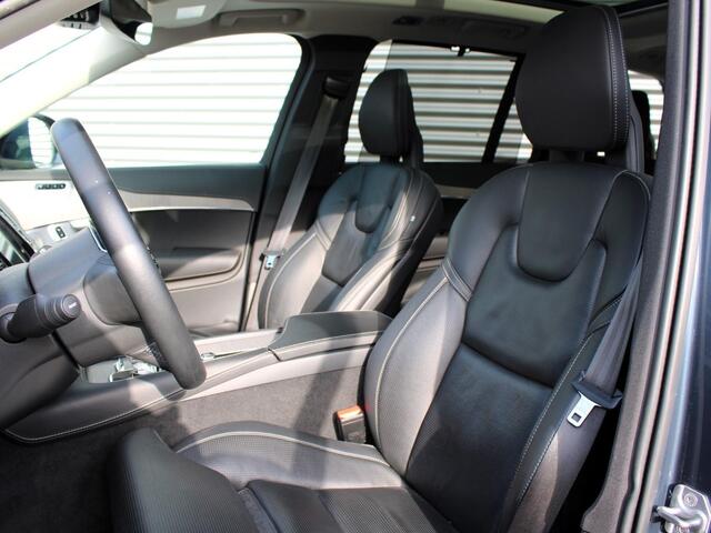 Volvo XC90 2.0 T8 Recharge AWD Inscription Automaat / Panoramadak / Trekhaak / Luchtvering / Head-up display / Massage voorstoelen / 360* camera