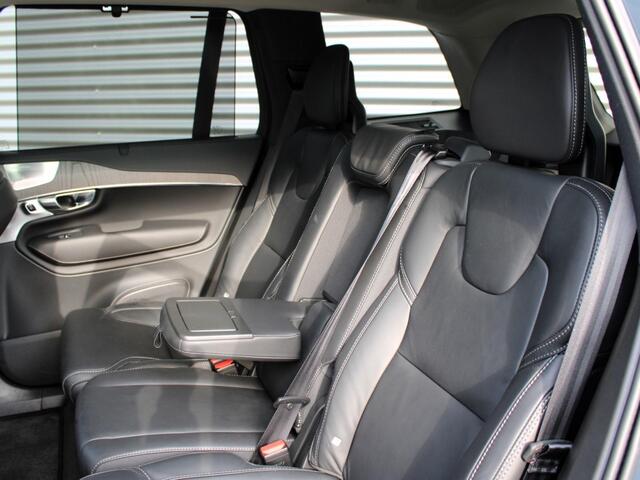 Volvo XC90 2.0 T8 Recharge AWD Inscription Automaat / Panoramadak / Trekhaak / Luchtvering / Head-up display / Massage voorstoelen / 360* camera