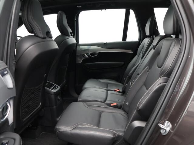 Volvo XC90 2.0 T8 Recharge AWD Ultimate Dark / Trekhaak / Luchtvering / Bowers & Wilkins / Head-Up Display / 360 Camera / Gelaagde Zijruiten / Panoramadak / BLIS /