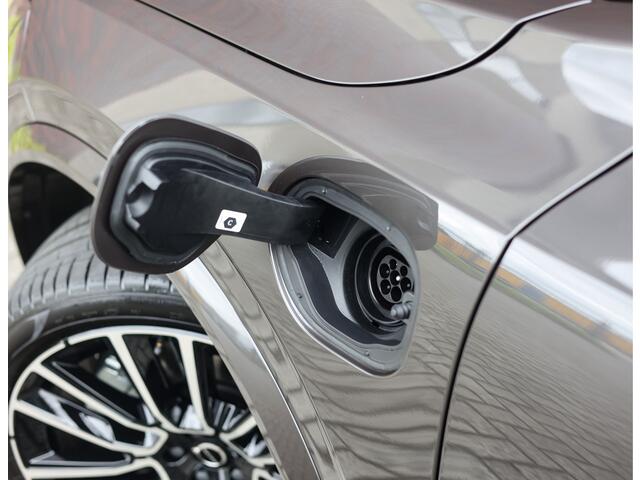 Volvo XC90 T8 AWD Ultra Dark | Platinum Grey - Facelift - Direct leverbaar - Vol!
