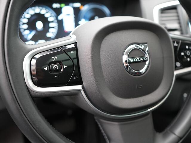 Volvo XC90 T8 Recharge AWD Inscription Plug In Hybrid 394pk 7 Persoons Dealer O.H. PHEV | Panodak | Lederen Sportstoelen Memory | Pilot Assist | Adaptive Cruise | Harman Kardon | Camera | BLIS | Navigatie | Apple Carplay | DAB | Virtual |