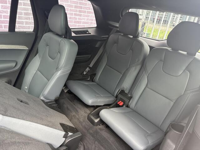 Volvo XC90 2.0 T8 Recharge AWD Inscription Exclusive | Luchtvering | Harman/Kardon | Trekhaak | Massage | Blis | Adaptieve Cruise controle | Stoel verwarming - Koeling |
