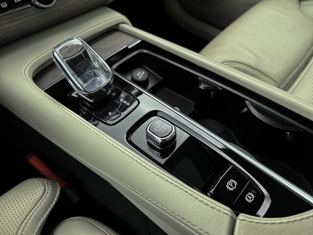 Volvo XC90 T8 Hybride AWD Inscription Exclusive 7Pers. / Panoramadak / Pdc+Camera360 / Leder Luxe / Navigatie / Xenon / Zittingverhoger Achter / / Apk juli-2025