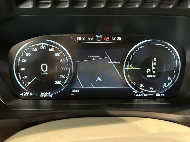 Volvo XC90 T8 Aut. Momentum ACC Panoramadak Trekhaak 360Camera 407pk