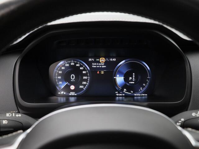 Volvo XC90 2.0 T8 Recharge AWD R-Design 7-Pers. | PANO | 360° | HUD | ADAPTIVE | H&K | MEMORY | STOEL- EN STUURVERW. | TREKHAAK
