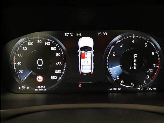 Volvo XC90 T5 250PK AWD Inscription / Trekhaak / Head Up / Nappa Leder Met Ventilatie / Panoramisch Dak / Keyless / Standkachel / Full Led / Verwarmbaar Stuurwiel + Voorstoelen + Achterbank /